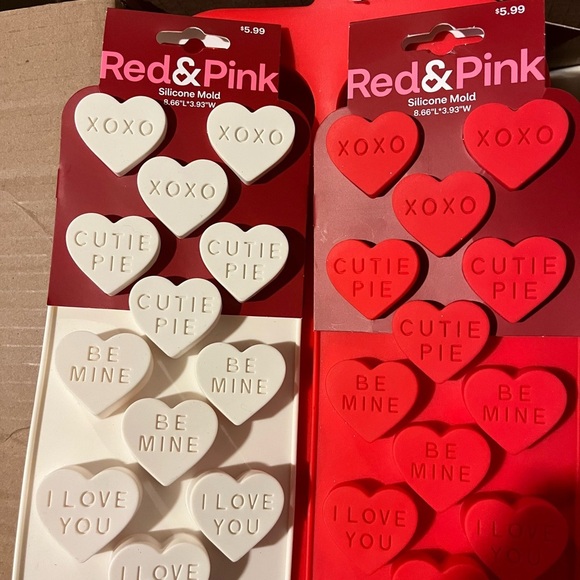 Heart Themed Baking Set NWT - Picture 9 of 16